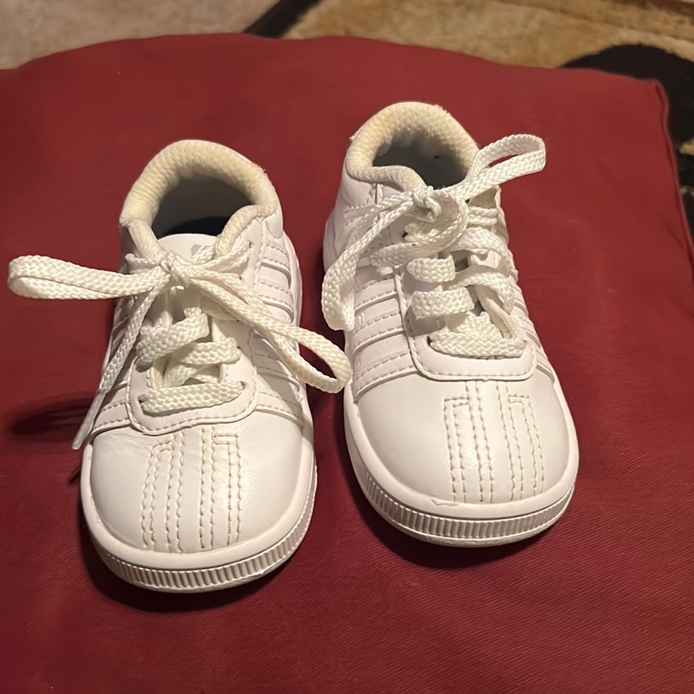 K Swiss